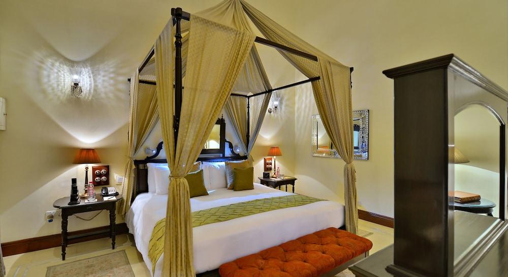 Hotel Taj Nadesar Palace 5*