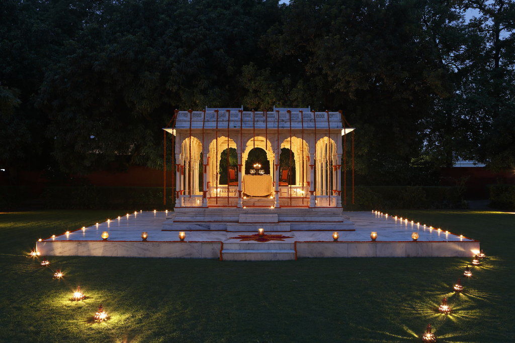 Taj Nadesar Palace 5*